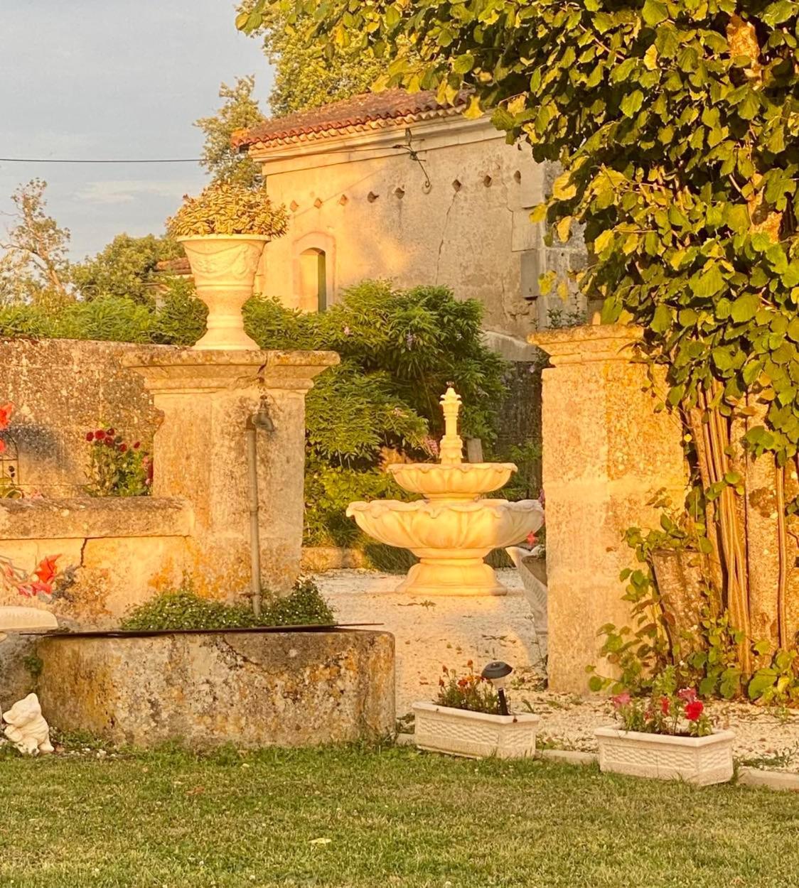 Le Grand Berger Chambres D'Hotes Angeac-Charente Zewnętrze zdjęcie